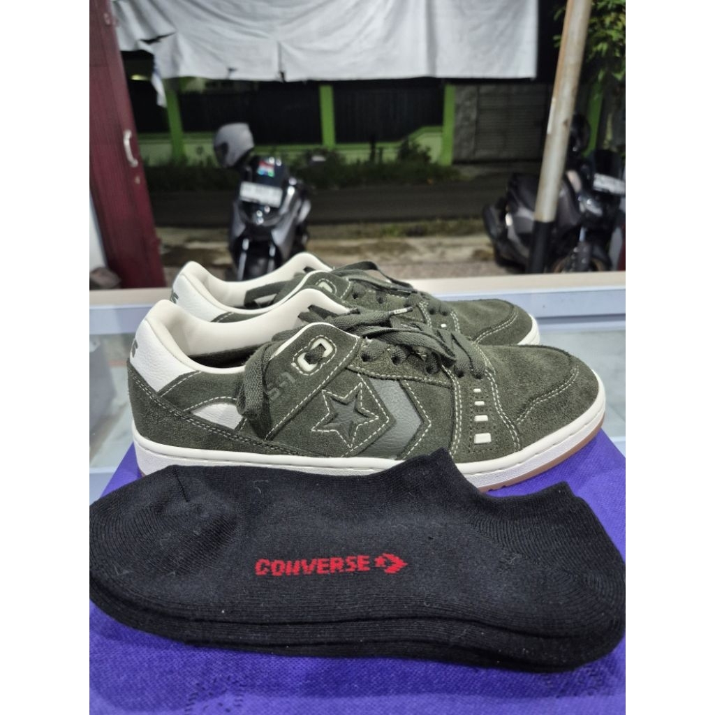 sepatu converse As 1 pro alexis sablone