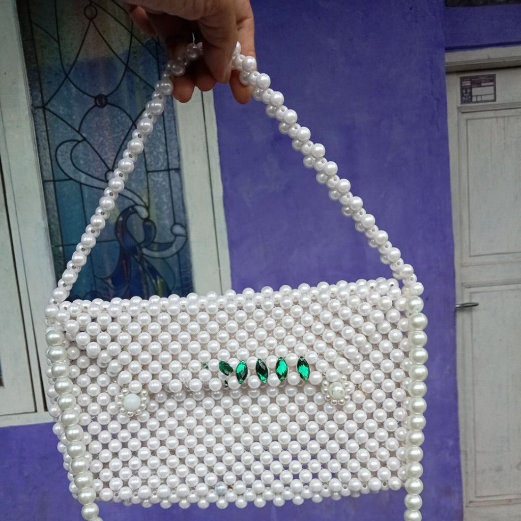 tas mute mutiara putih