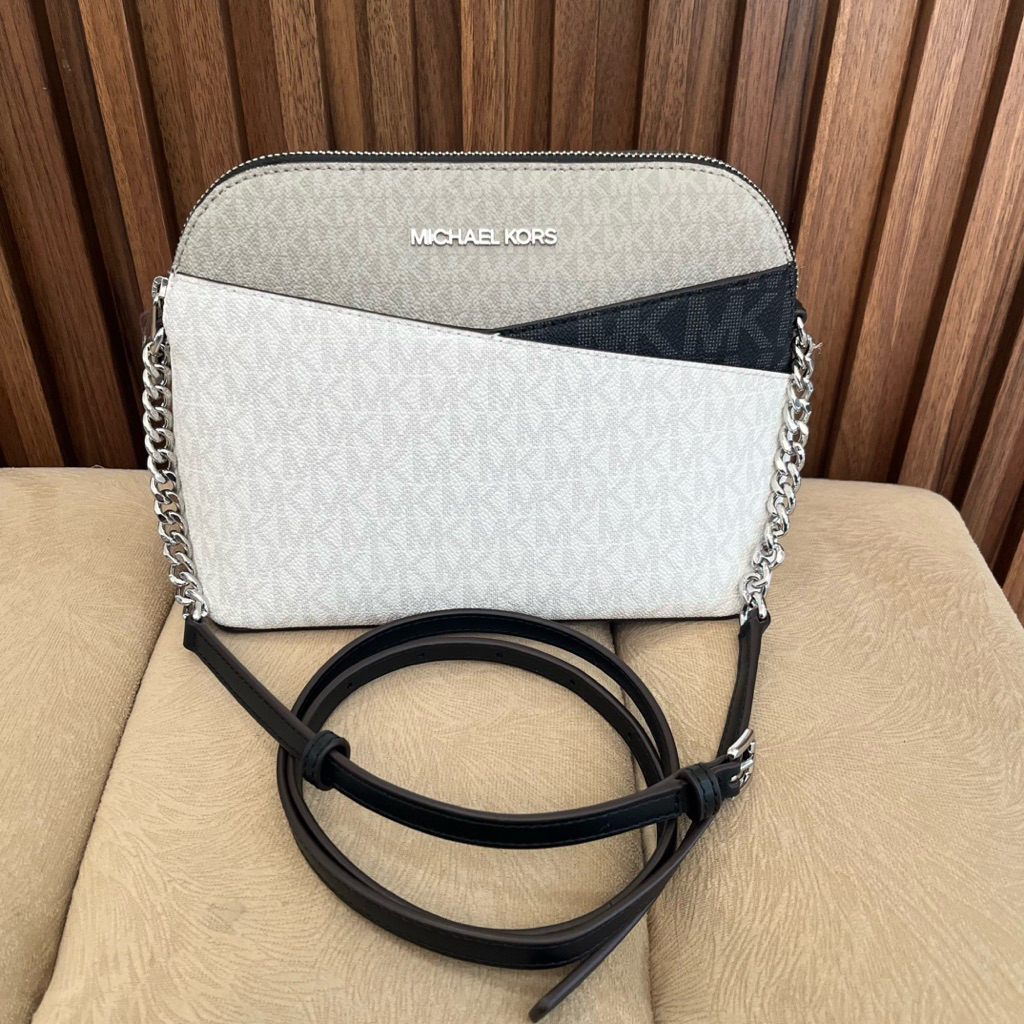 MK Jet set dome crossbody white signature no pricetag