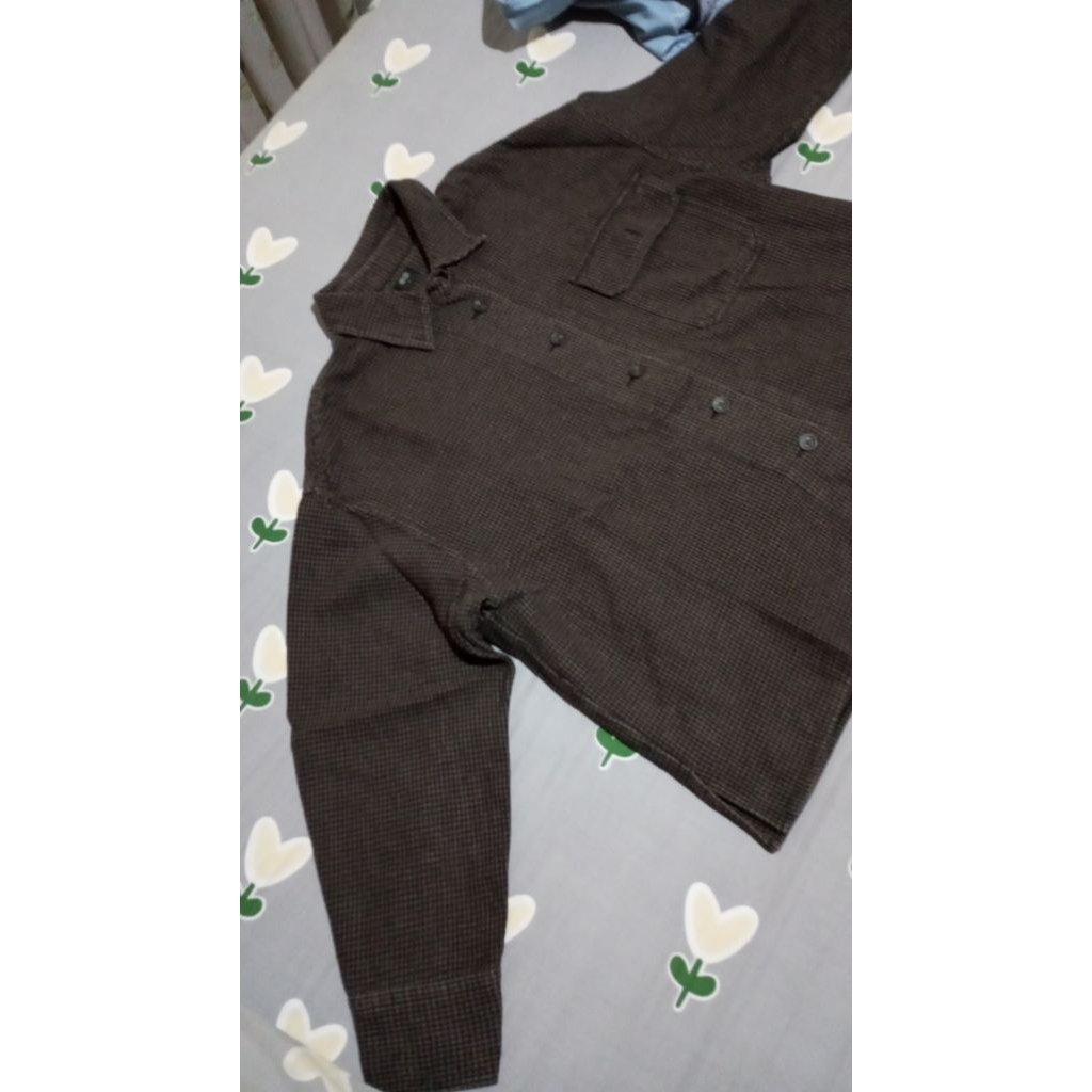 jaket flannel uniqlo