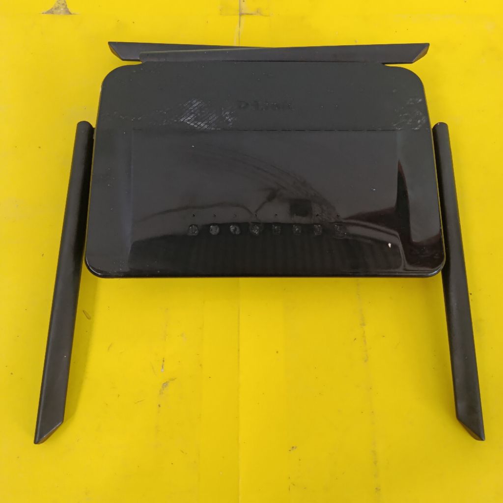 D-link Dir-822 dlink-06A4 Router wireless