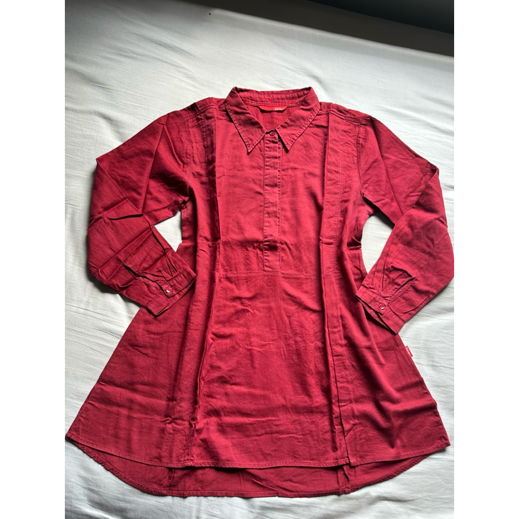 (Preloved) Blouse Dauky Maroon