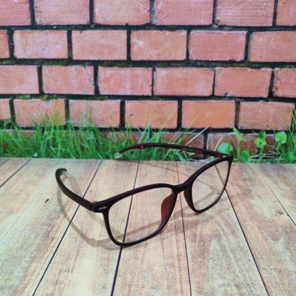 Kacamata Pria/Wanita Warna Maroon Lensa OneDrive Bluecromic Anti Uv Anti Radiasi TR8025