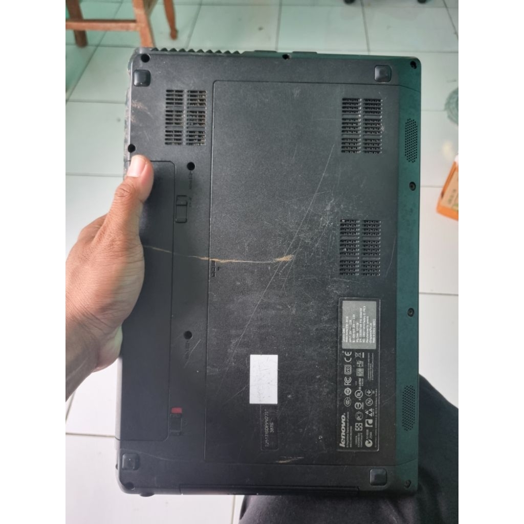 Laptop Lenovo Matot