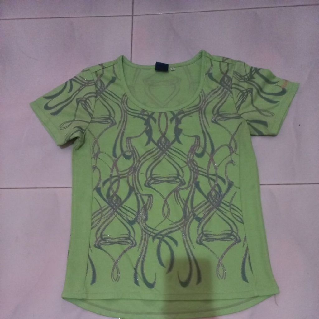 preloved jersey olahraga