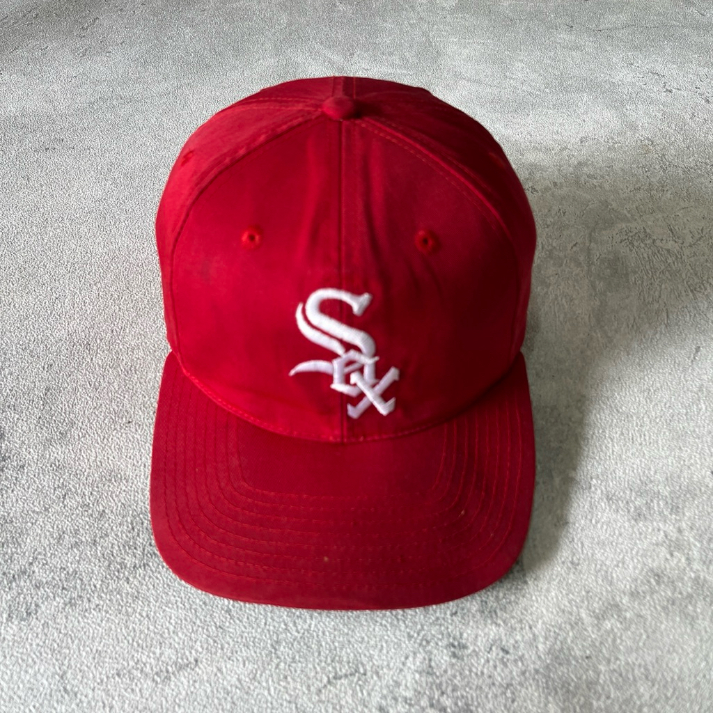 topi sox vintage warna merah