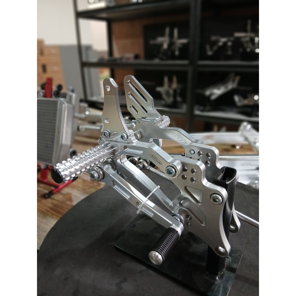 Footstep Underbone GSX R GSXR GSX 150 Original BPro Racing