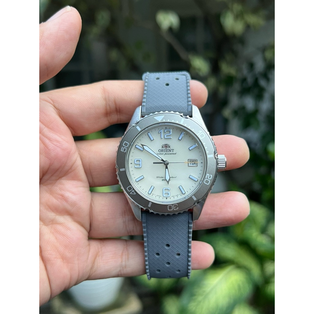 Orient RA-WJ0003S Mako Solar Ivory