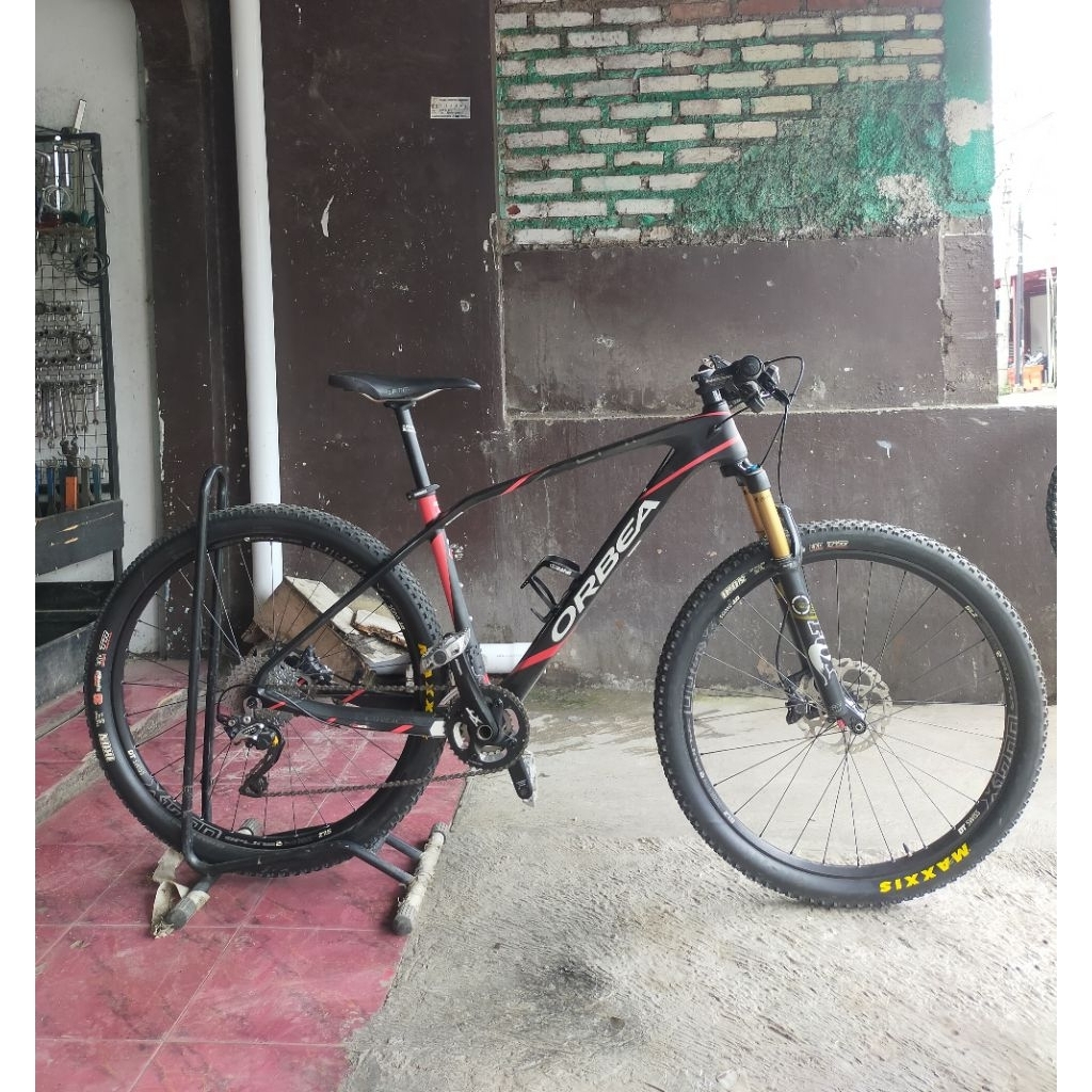 Sepeda Orbea Carbon made in Spain 27.5