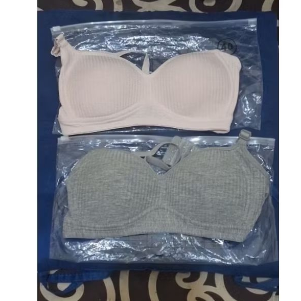 Bra size 40/90
