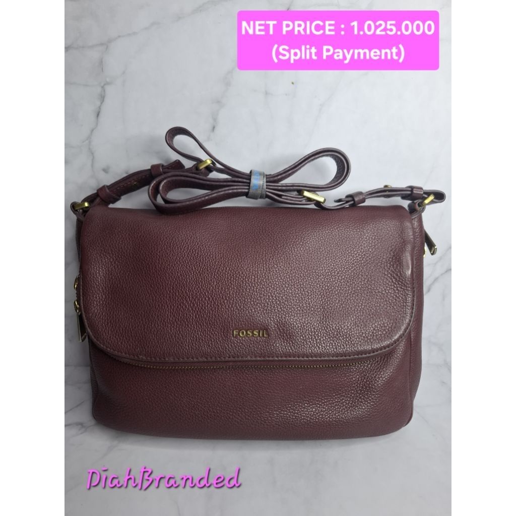 F084 - PRELOVED TAS FOSSIL PRESTON LARGE MAROON