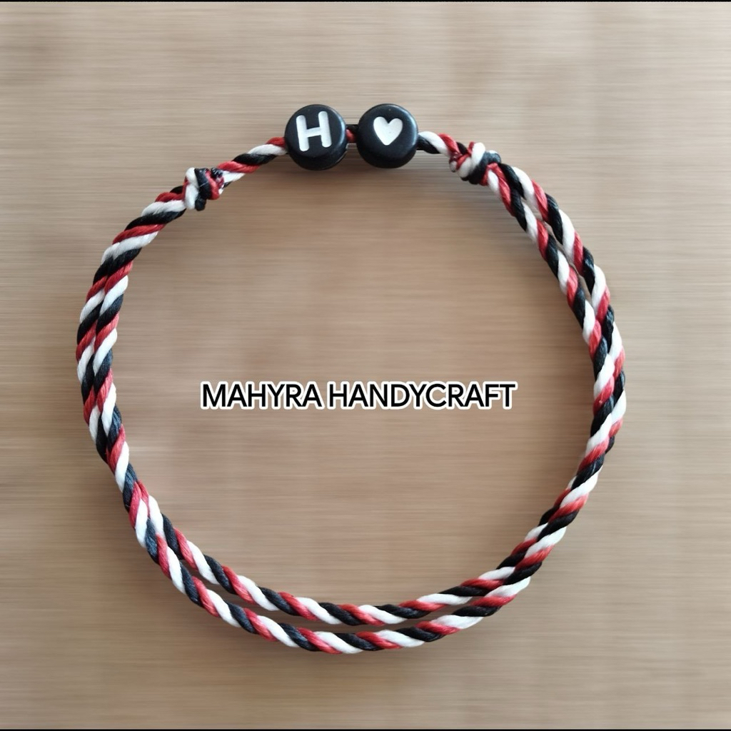 (isi 1) Tridatu Gelang Inisial + LOVE Gelang BAYI ANAK dan DEWASA Huruf A-Z Gelang Tridatu Bisa buat