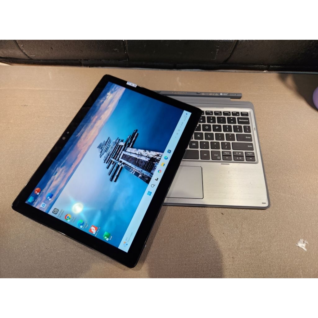 Laptop 2in1 Tablet 7210 Core i5 10210/10310 (10th gen) Ram 8GB Ssd 256GB layar Touchscreen ips full 