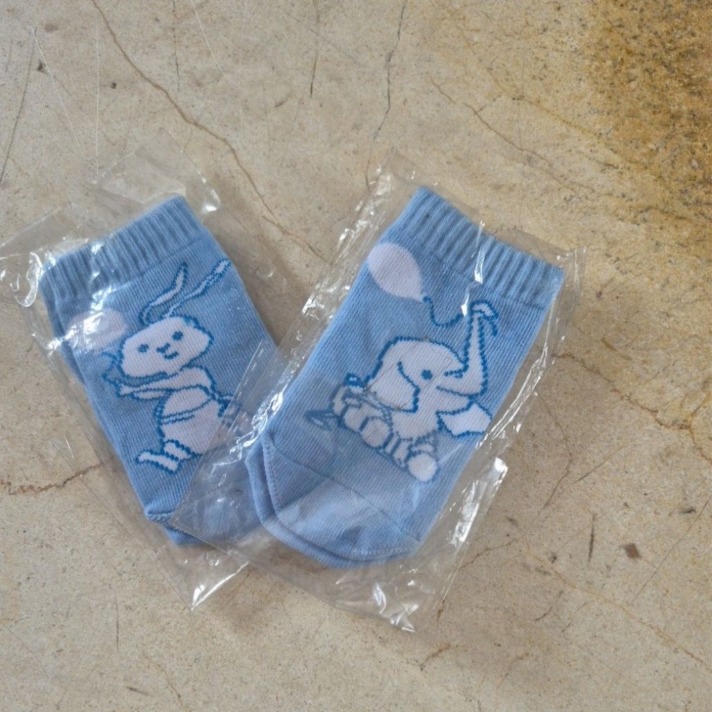kaos kaki bayi hadiah mamypoko. dpt 2 pasang