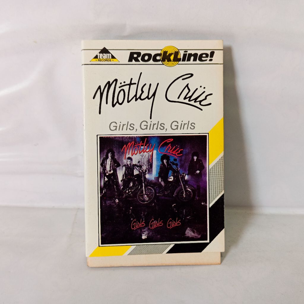 Kaset Motley Crue - Girls, Girls, Girls