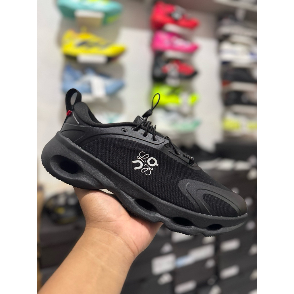 sepatu On cloud solo loewe pria dan wanita