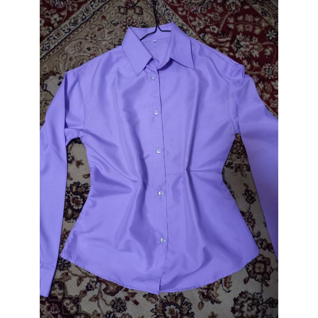 Kemeja Ungu Wanita