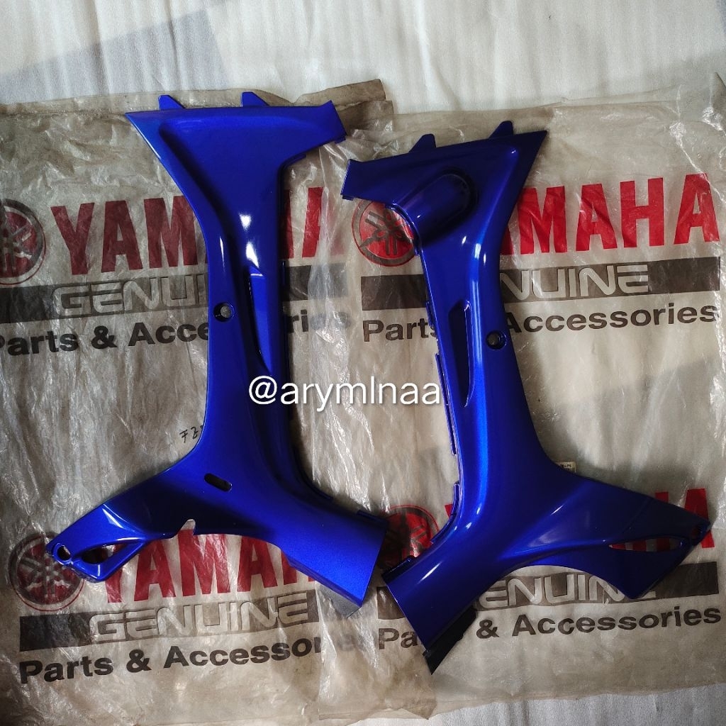 SAYAP DALAM LEGSHIELD F1ZR FIZR FIZ R BIRU TUA DPBMC 4US-F8385-00-P6 / 4US-F8395-00-P6 ORIGINAL YAMA