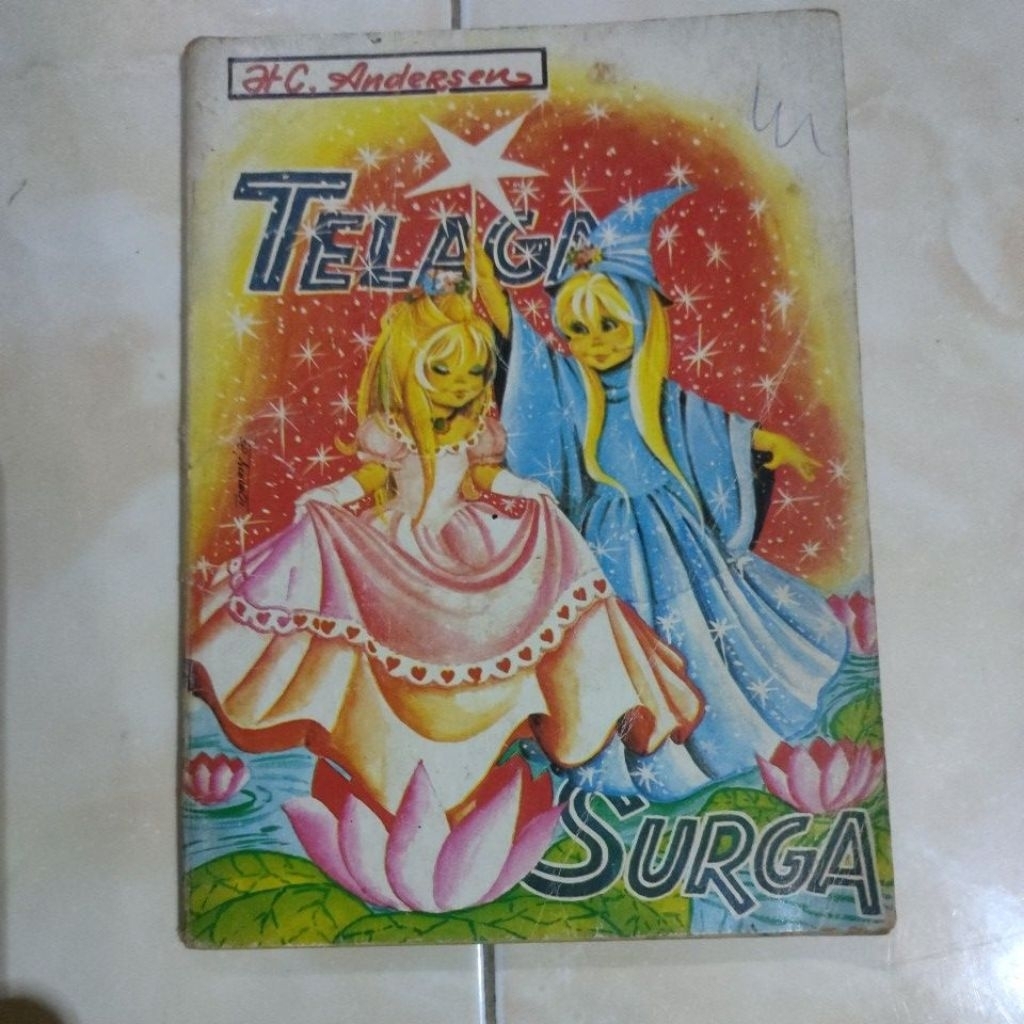 KOMIK BACAAN " TELAGA SURGA " KARYA : H. C. ANDERSEN