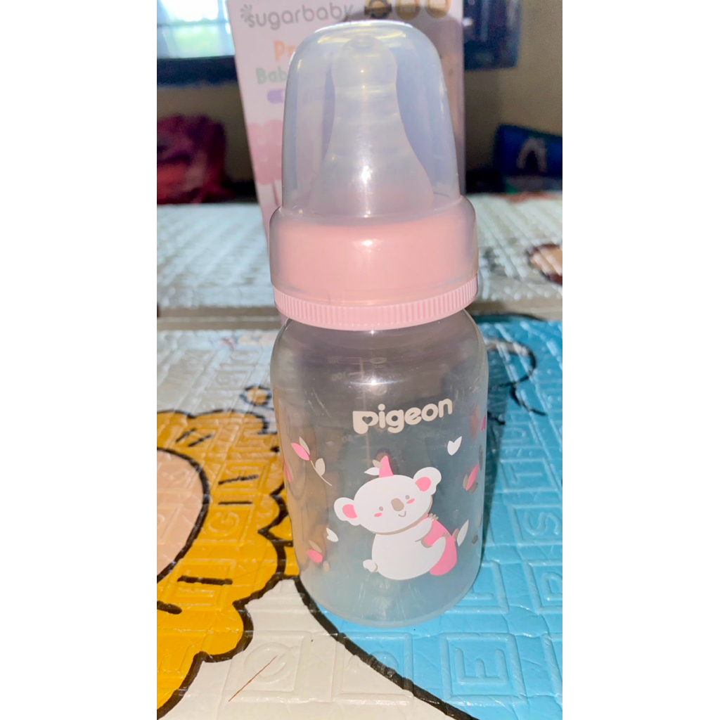 Botol Susu Pigeon 120ml warna pink