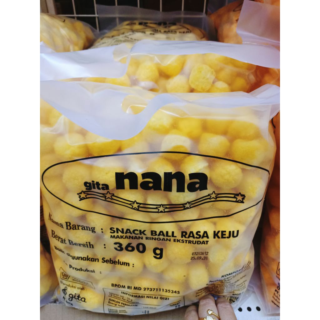 Nana Snack ball rasa keju 360g