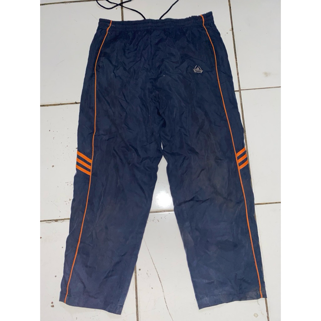 preloved celana parasut adidas