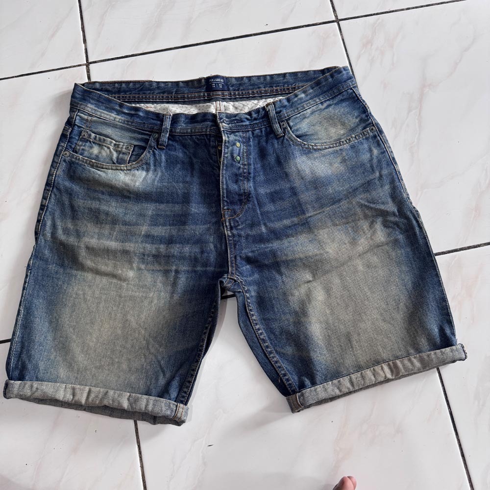 Celana Jeans Pendek Pull&Bear