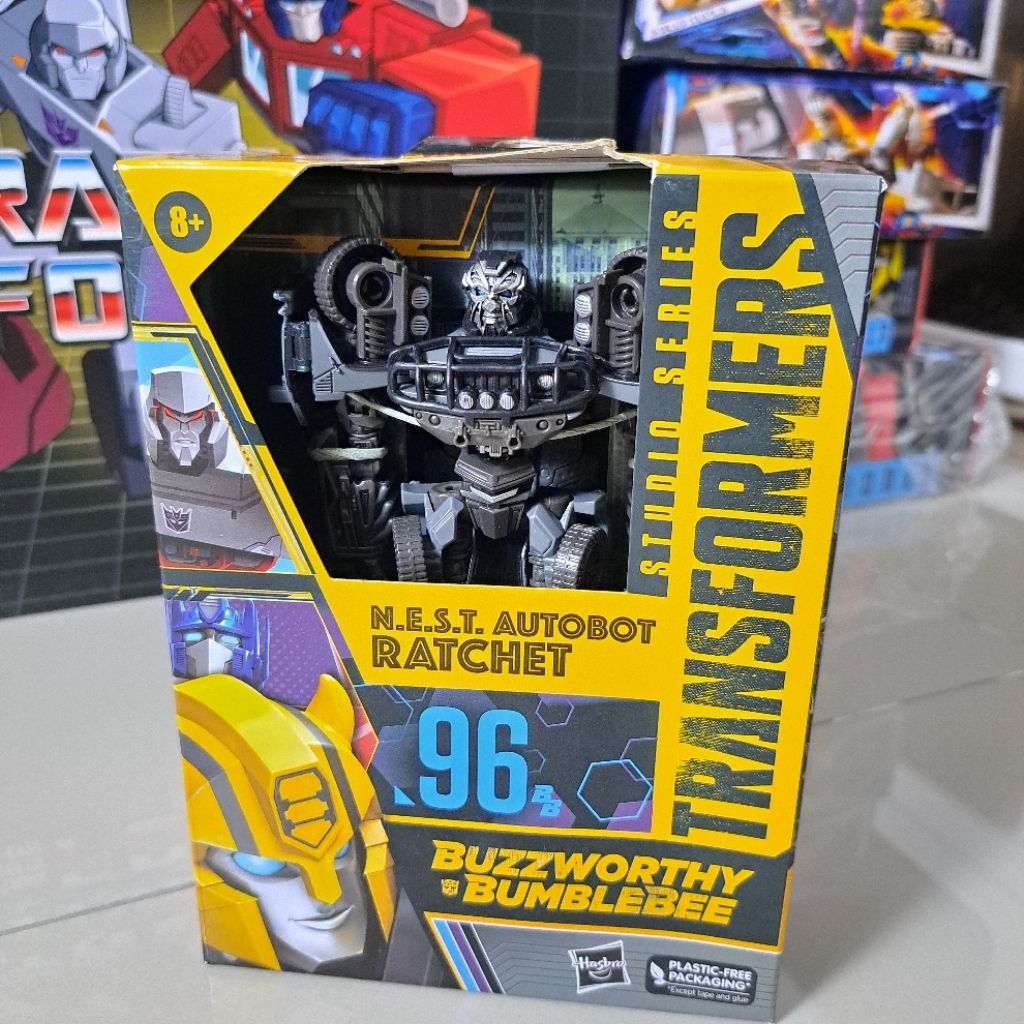 Transformers BUZZWORTHY ratchet