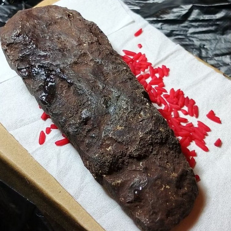 Batu alam batu petir istimewa