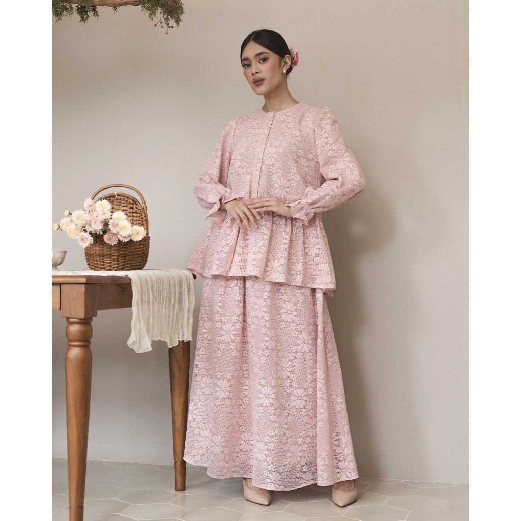 LISH - Amyra Blouse / One Set