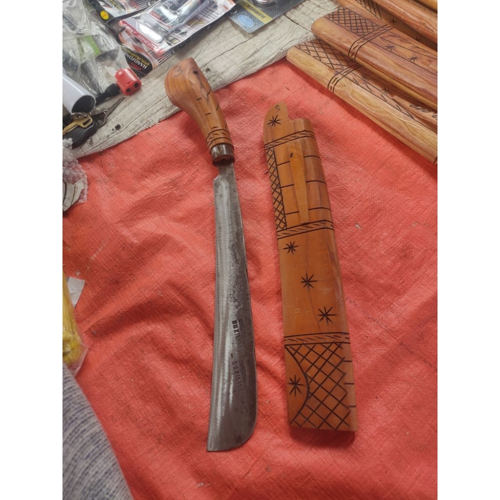 pisau gerahang/pisau berkebun/pisau pemotong kayu/pisau pemotong bambu/pisau CAP BUAYA ASLI/pisau CA