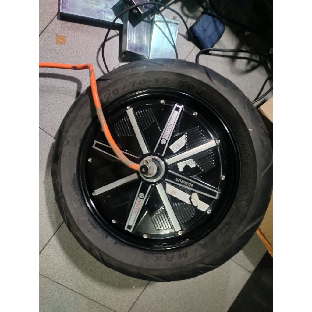 BLDC BOSCH dinamo united tx1800