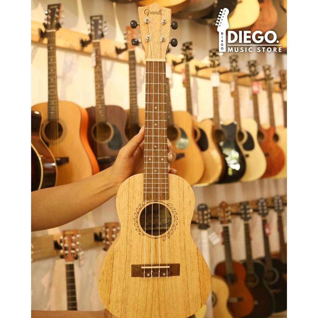 UKULELE GRANDE UK23 DS NS / UK-23-DS-NS
