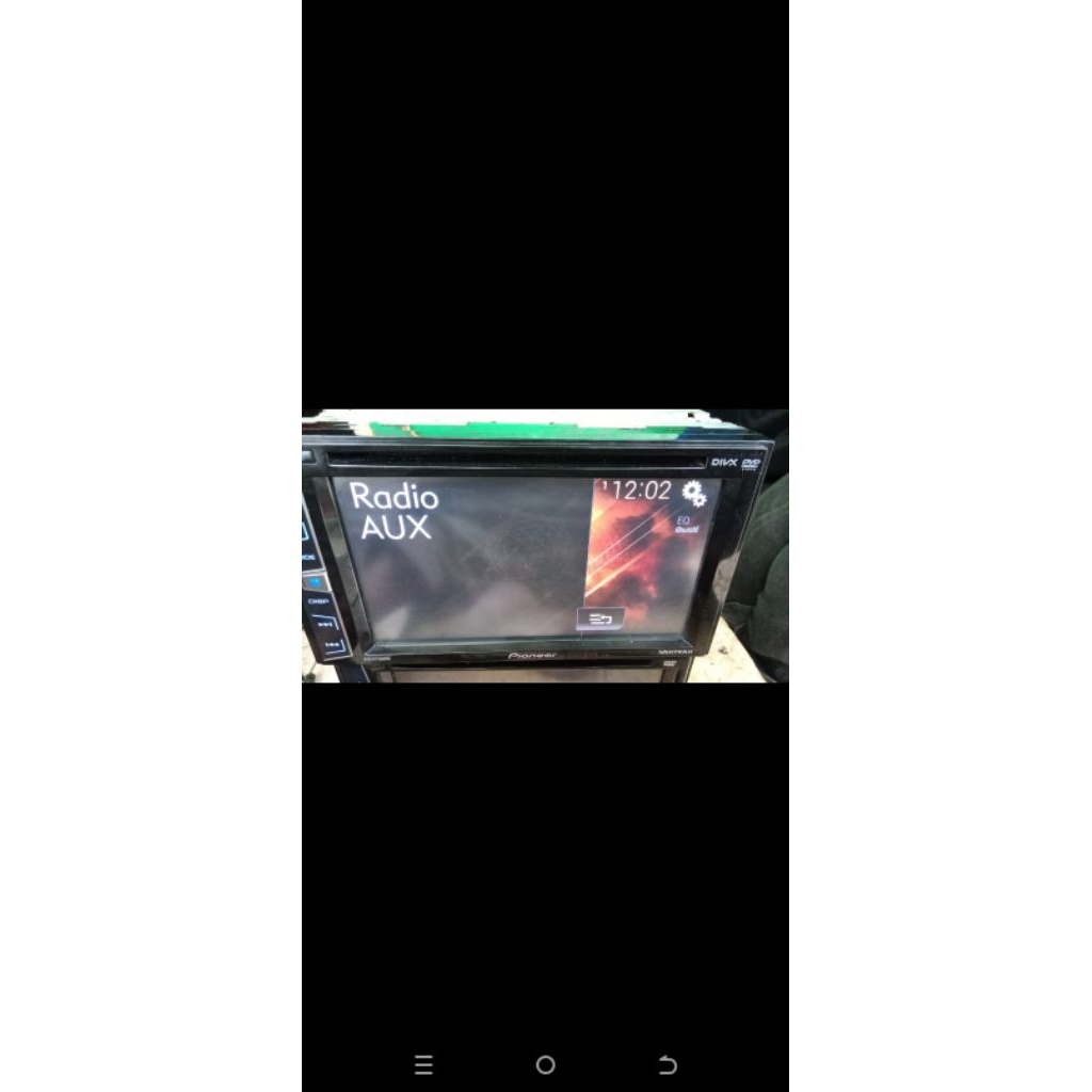 Head unit pioneer avh-x1750dvd