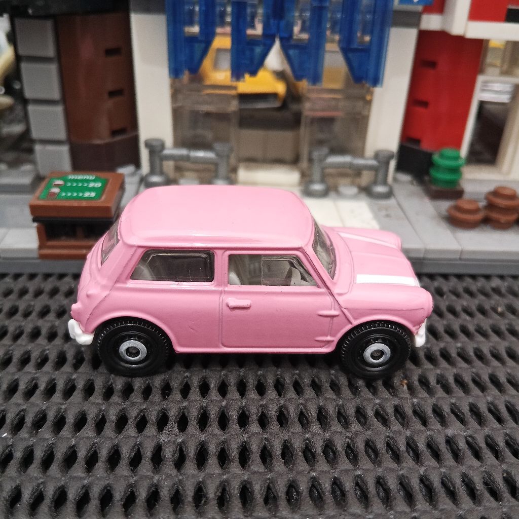 MATCHBOX LOOSE AUSTIN MINI COOPER PINK