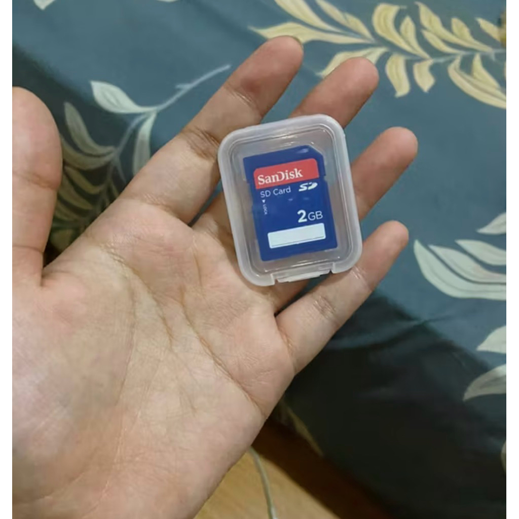 MEMORY CARD SANDISK 2GB