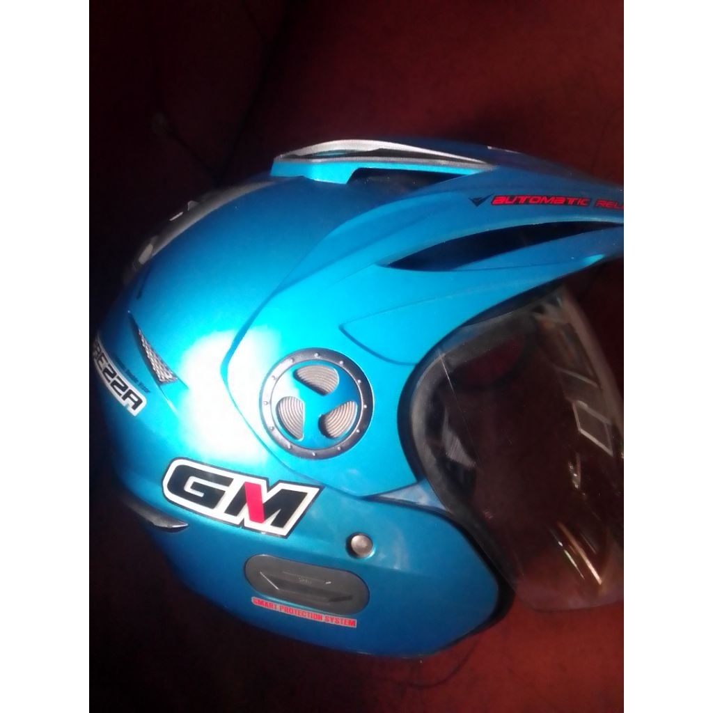 HELM GM NEW IMPREZZA BEKAS SIZE M