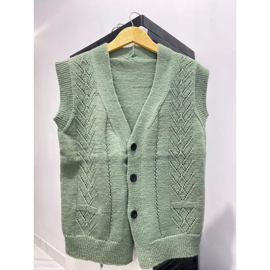 Vest rajut kancing wanita