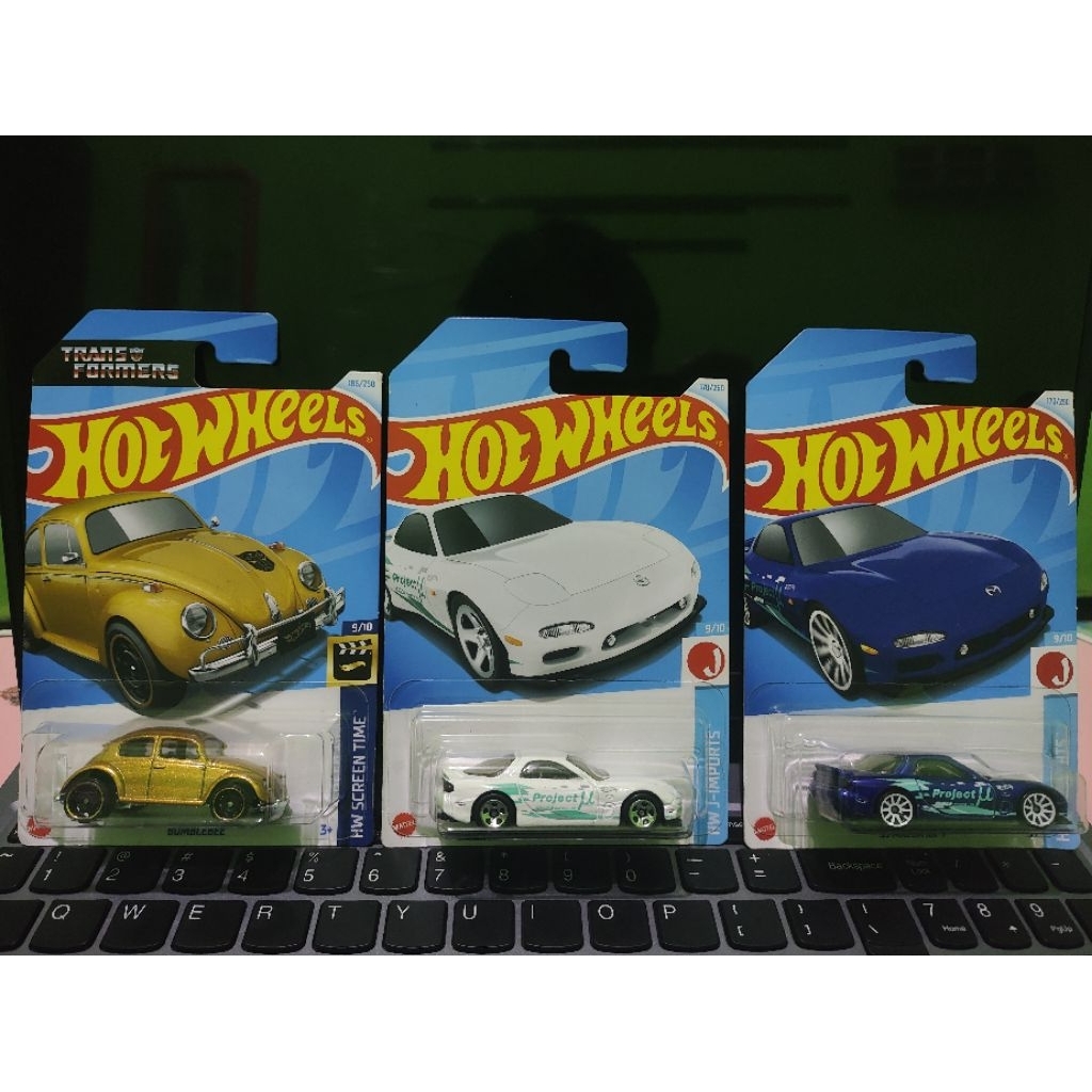 hotwheels paketan Mazda rx7 & Bumblebee