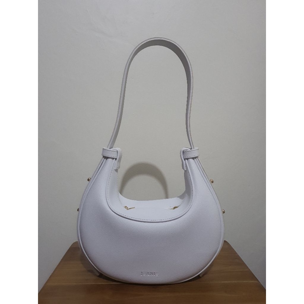 Preloved Jeanie Luna Bag