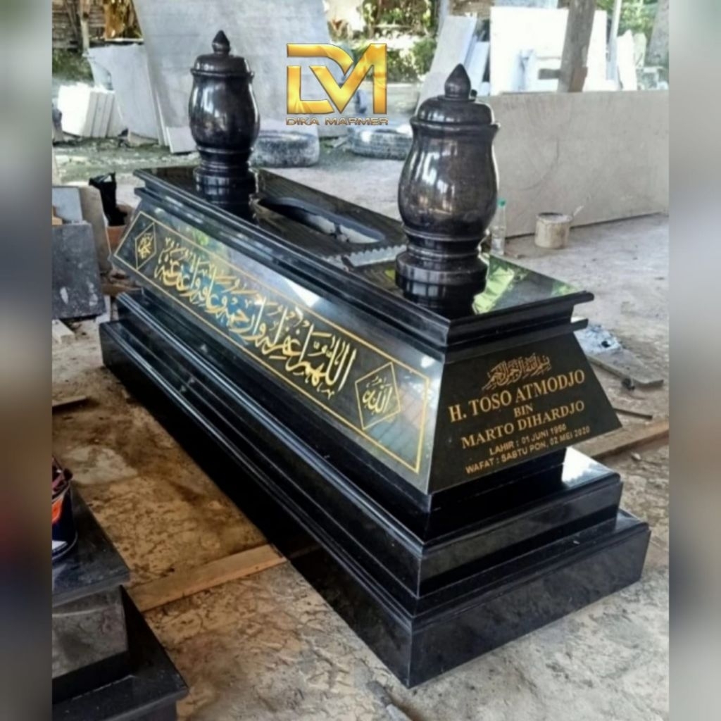 Kijing Makam Batu Granit Hitam Asli Batu Alam Full Ukir Kaligrafi Arab