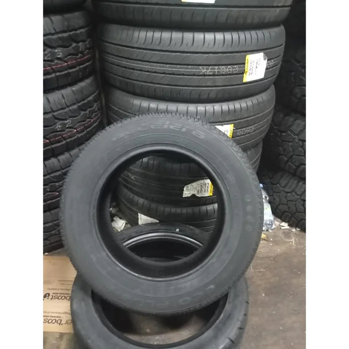 ACCELERA ECO PLUSH 215/60 R17