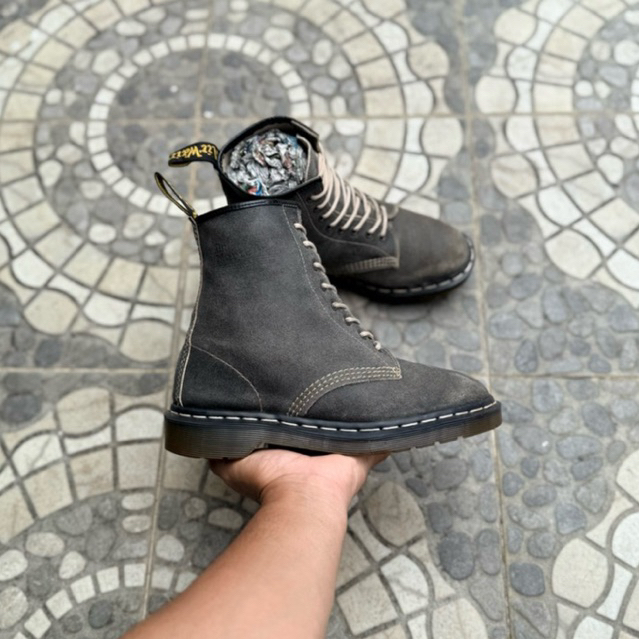 DR.MARTENS 1460 GREY SUEDE