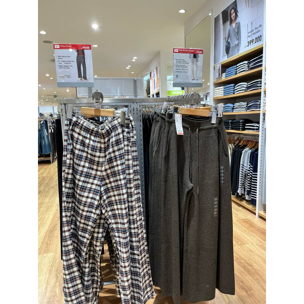 READY UNIQLO ORIGINAL CELANA RAJUT