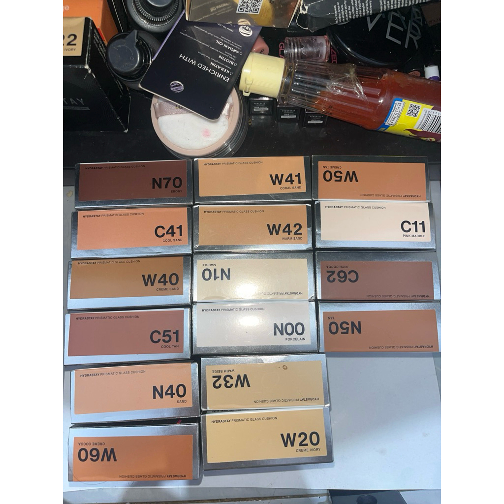 MAKEOVER CUSHION HYDRASTAY