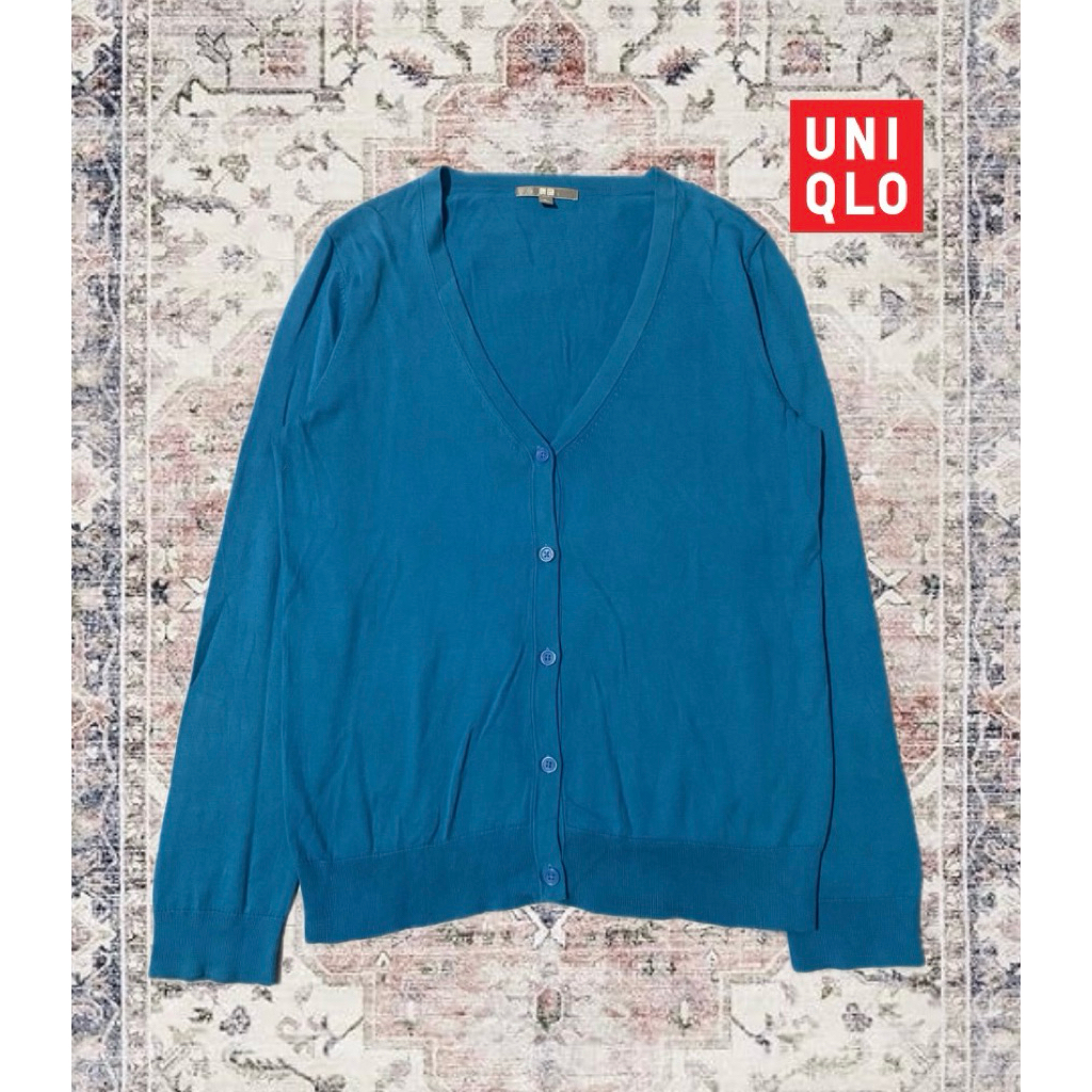 Cardigan Uniqlo v nack Biru Atasan wanita