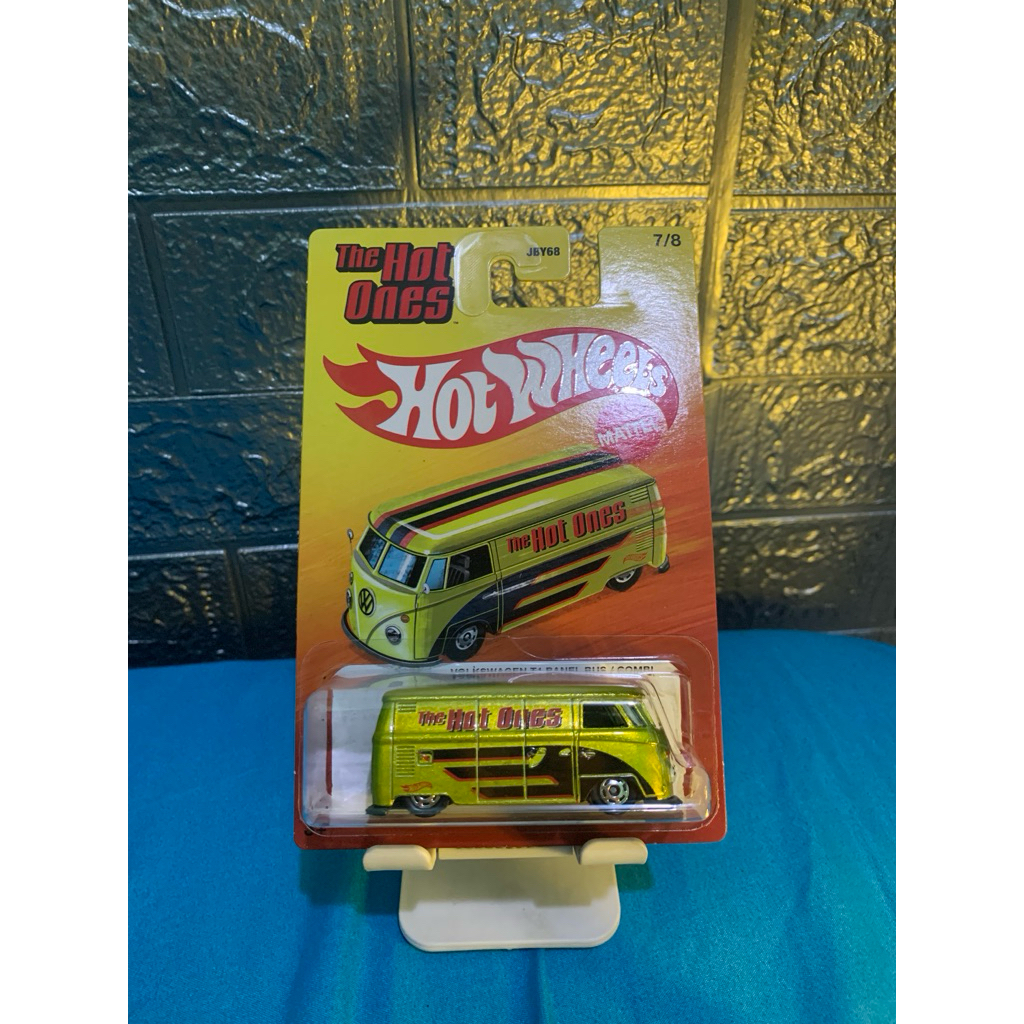 Hot Wheels VW T1 COMBI