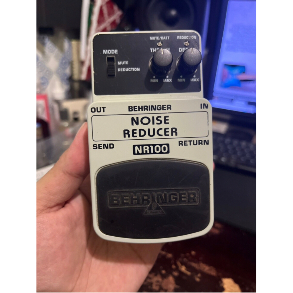 Behringer Noise Reducer NR100 NR-100 Efek Gitar dan Bass Bekas