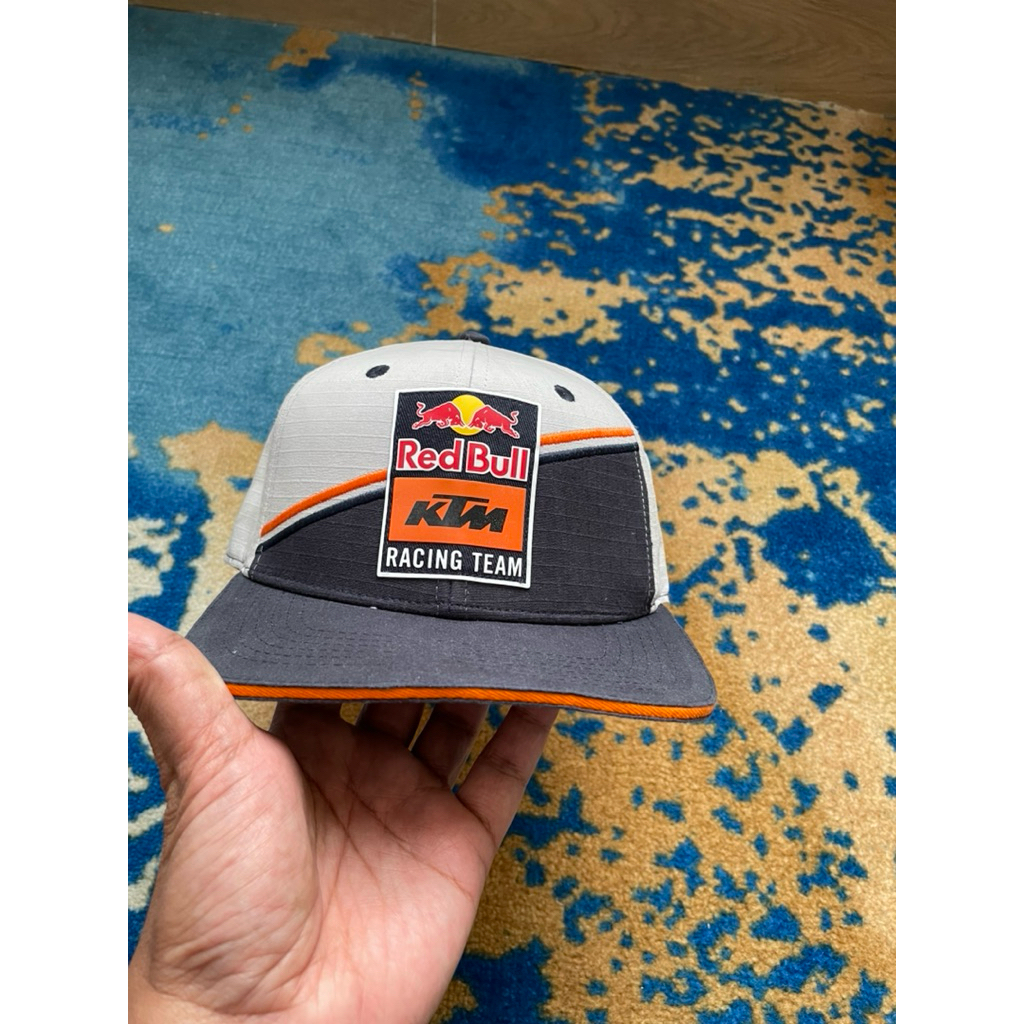 Topi OFFICIAL RED BULL KTM RACING Stone Flat Peak Cap - KTMXM016 Mens SnapBack Hat