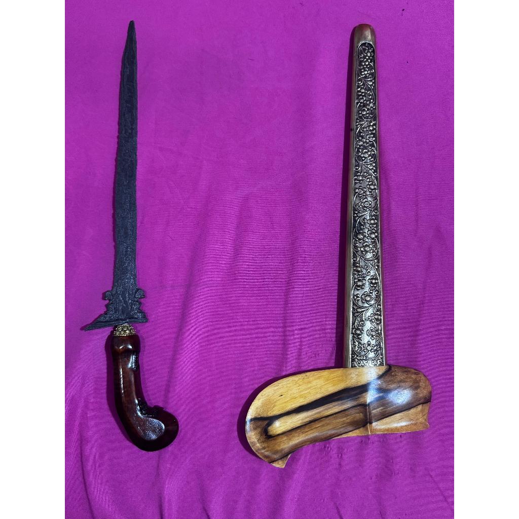 KERIS OMYANG JIMBE PAMOR NYANAK TANGGUH MAJAPAHIT